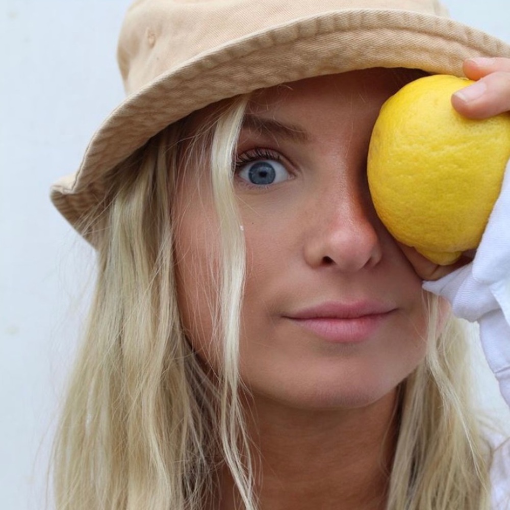 Urban outfitters bucket hat